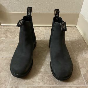 Blundstone High-Top Boots